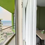 Olive In N Pool Resort-parking