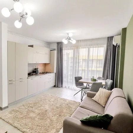 Apartamento Olive In N Pool Resort-parking Mamaia